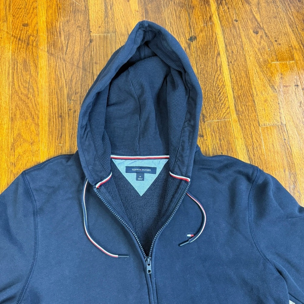 Men's Tommy Hilfer Zip Up Size Medium Navy Blue Long Sleeve Jacket with Hood - Picture 5 of 6